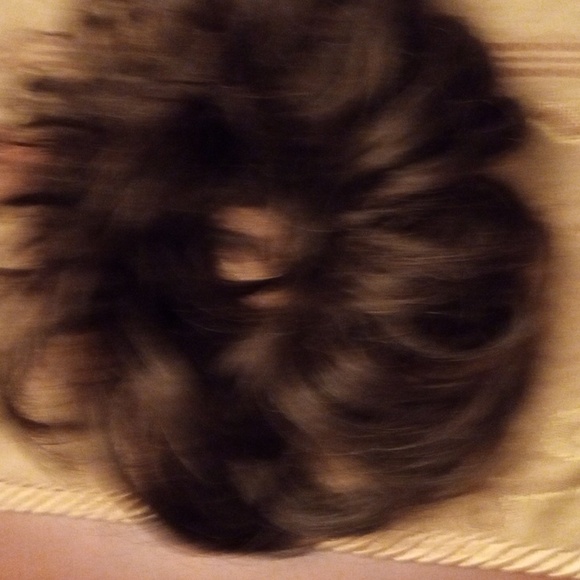 Hair brown hair scrunchie - Picture 2 of 4
